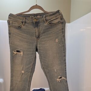 Old Navy Women's Light Blue Distressed Skinny Jeans